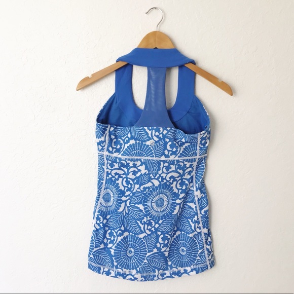 Lululemon Beachy Floral Porcelain Scoop Neck Tank - Picture 4 of 5